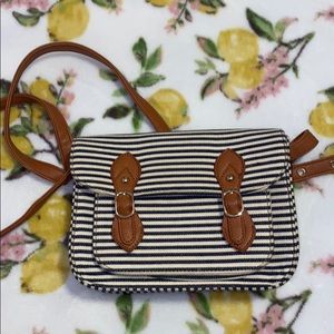 Button crossbody bag
